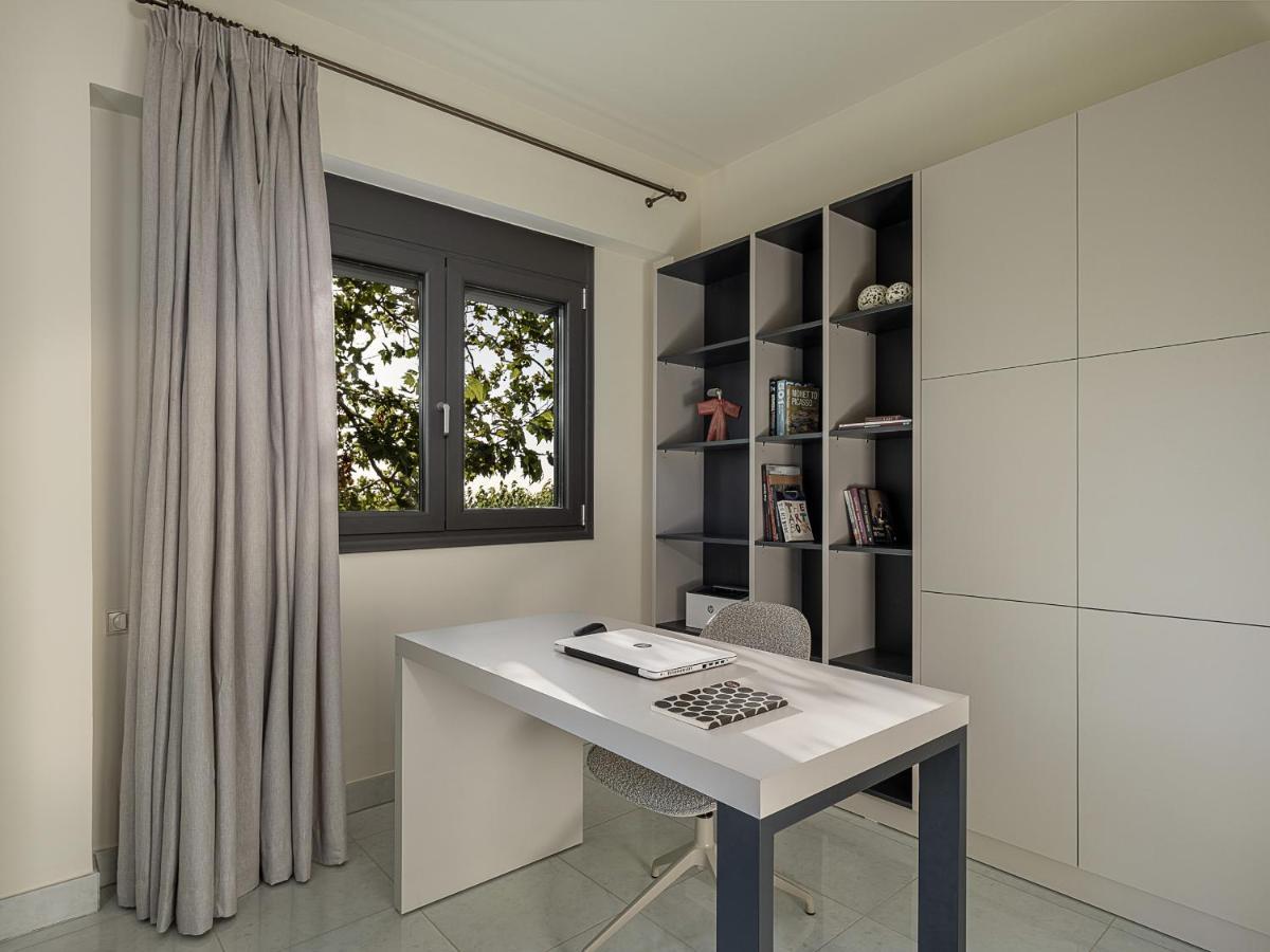 Villa Heora - The Floating Residence Tria Monastiria Esterno foto